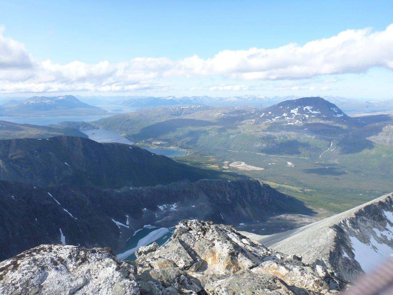 Ramfjord og Tromsdalstinden fra Hamperokken Britt 28.8.15